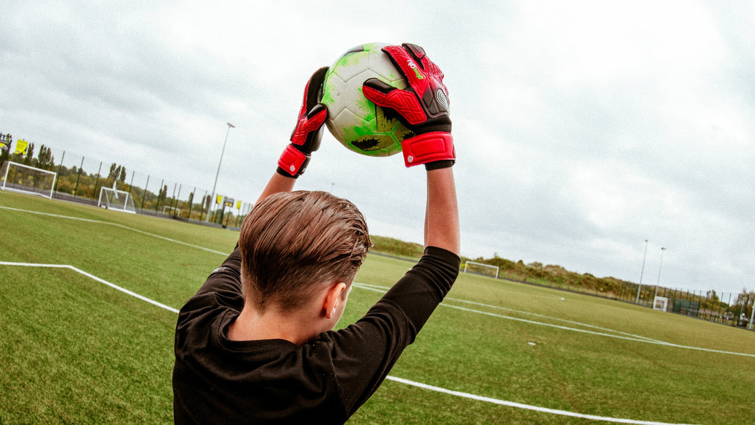 What Parents Should Know About Goalkeeper Glove Selection