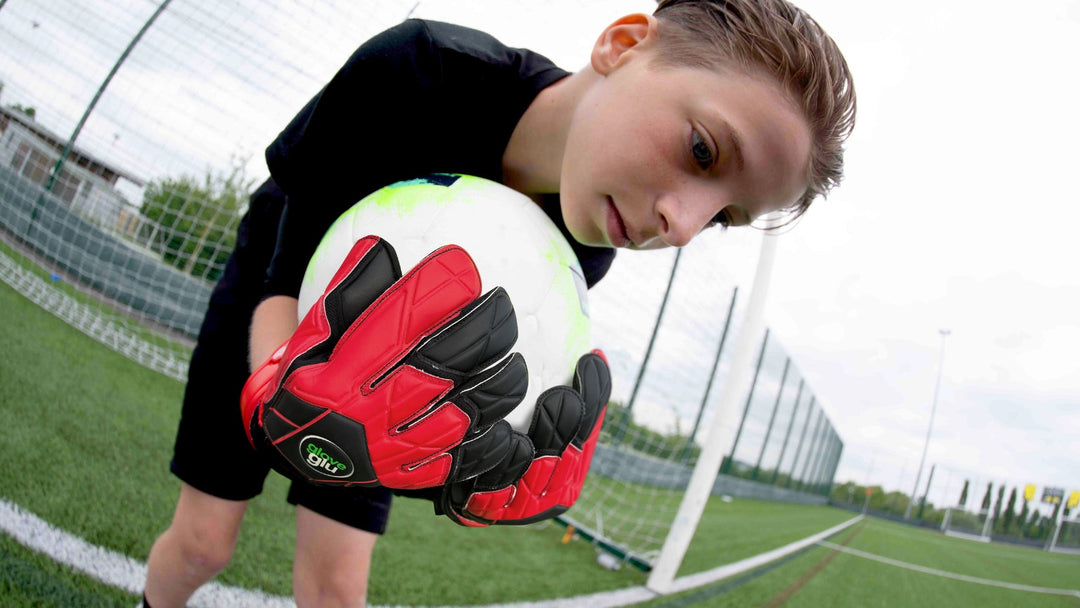 Goalkeeper Starter Sets: How to Get Started with Goalkeeping as a Beginner Keeper
