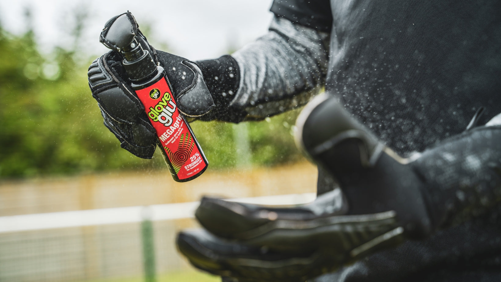 Glove glu spray online