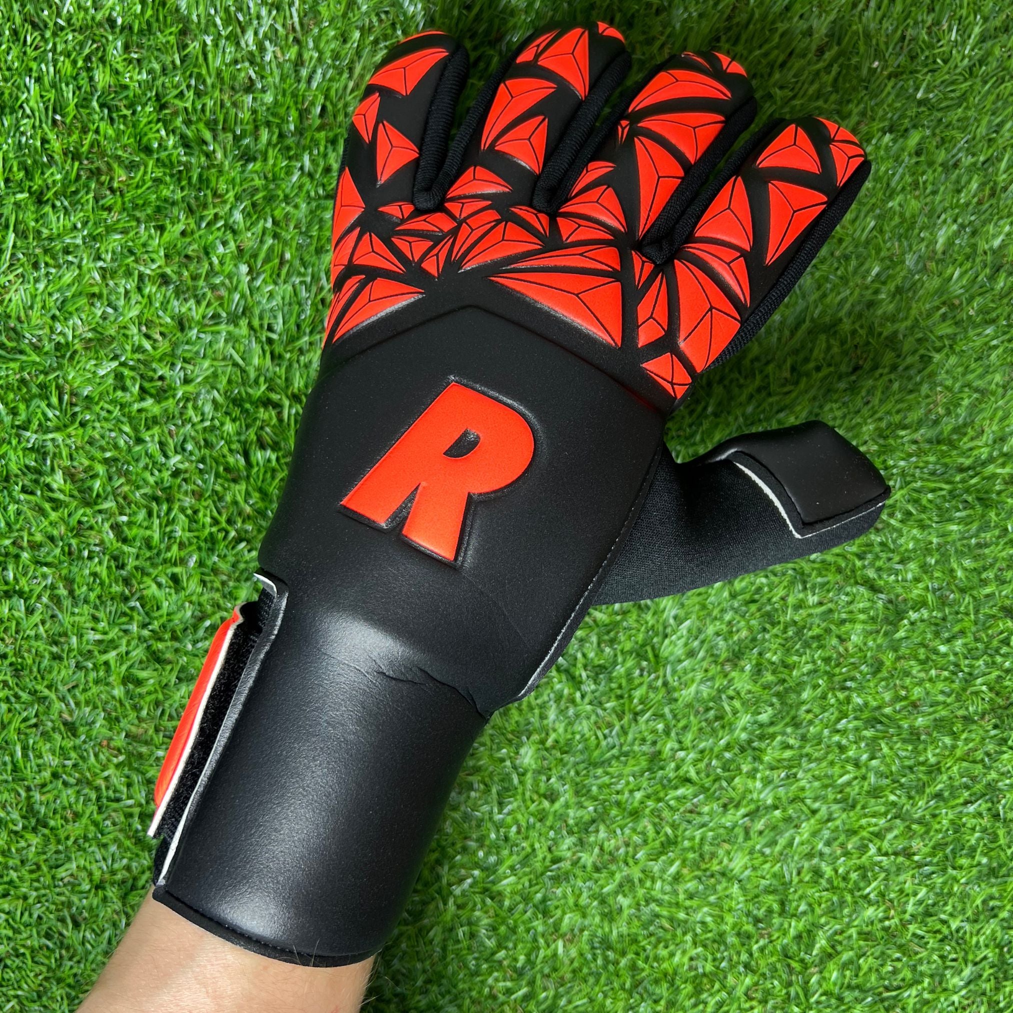 How to remove goalkeeper glove plastic gloveglu
