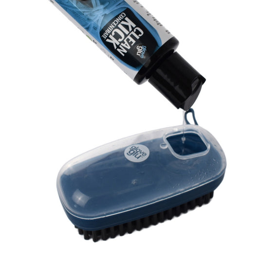 Clean Kick Pump Brush