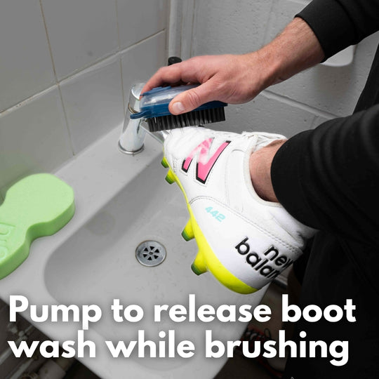 Clean Kick Pump Brush
