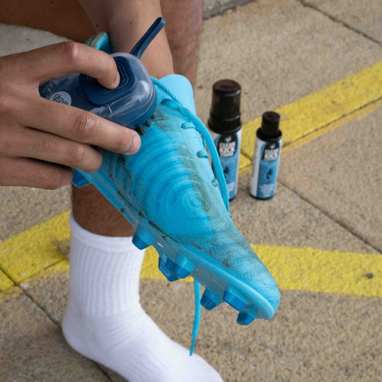 Clean Kick Pump Brush