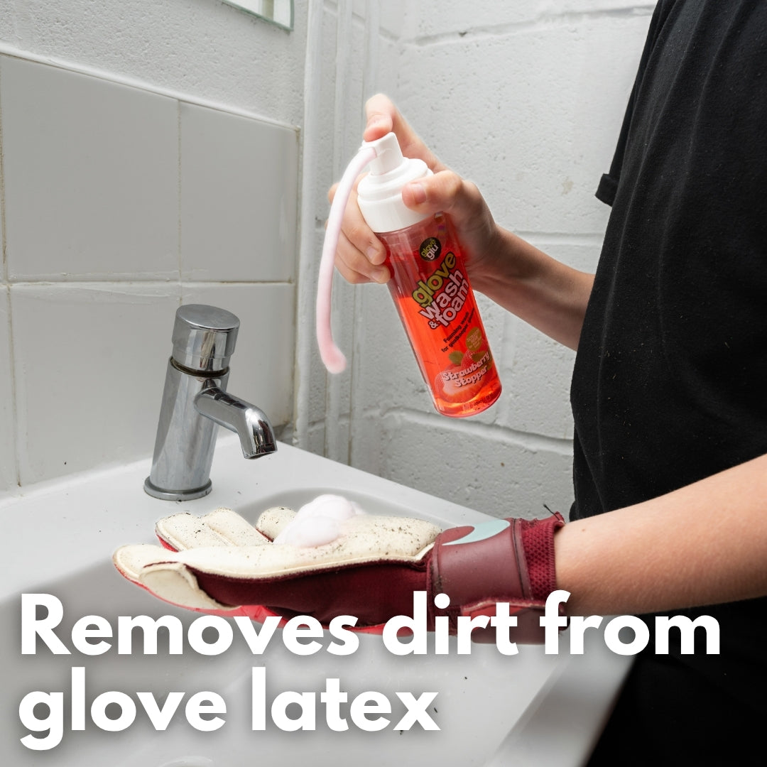 Glove Wash & Foam - Strawberry Stopper
