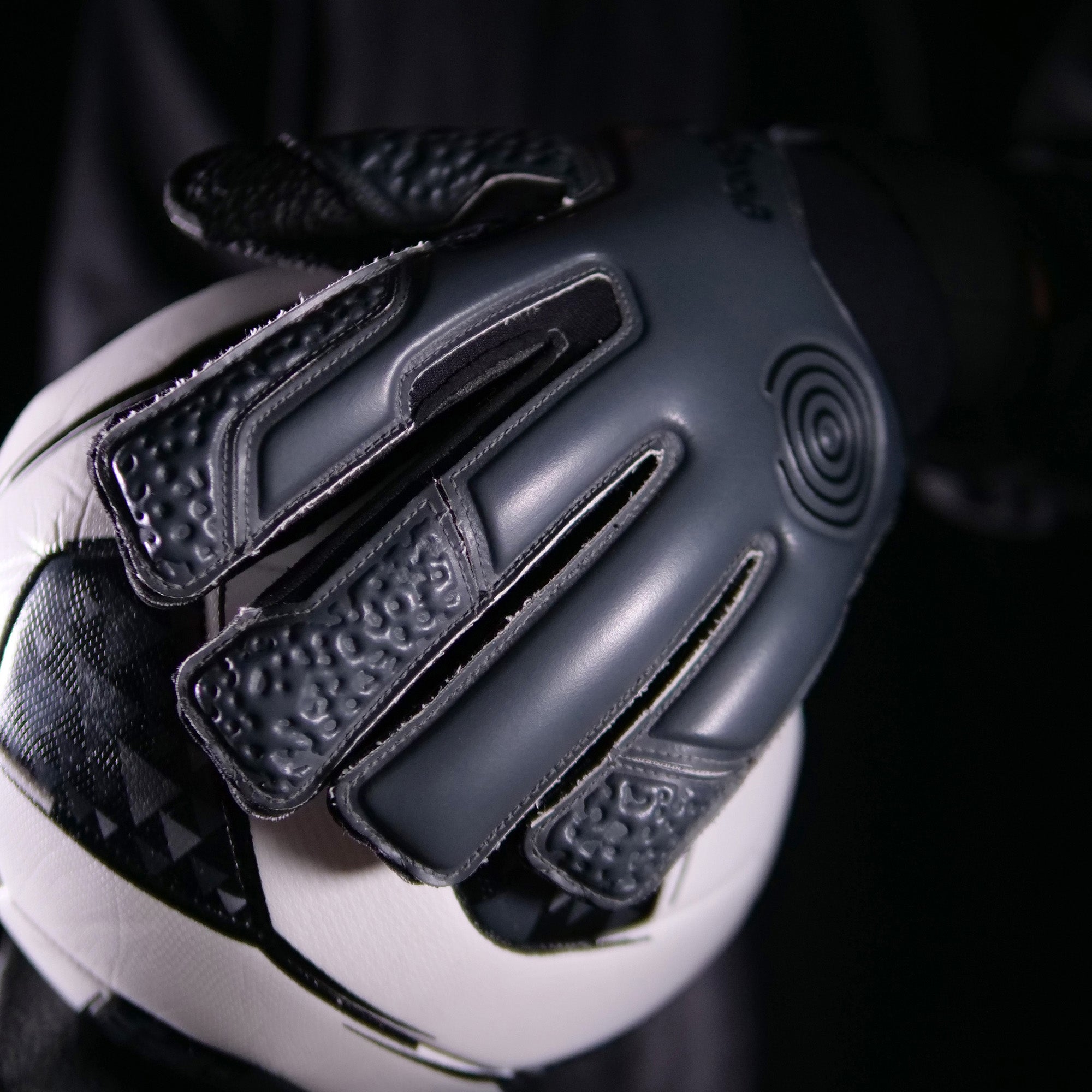 core t:OUGH Grey FP